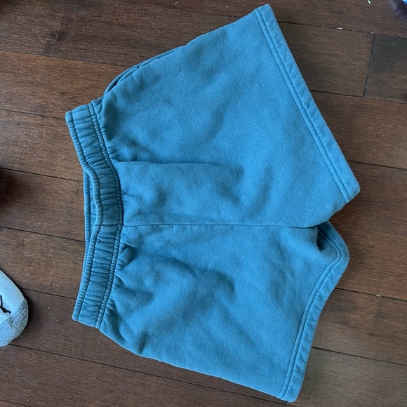 Tna Boyfriend shorts - Picture 1 of 3